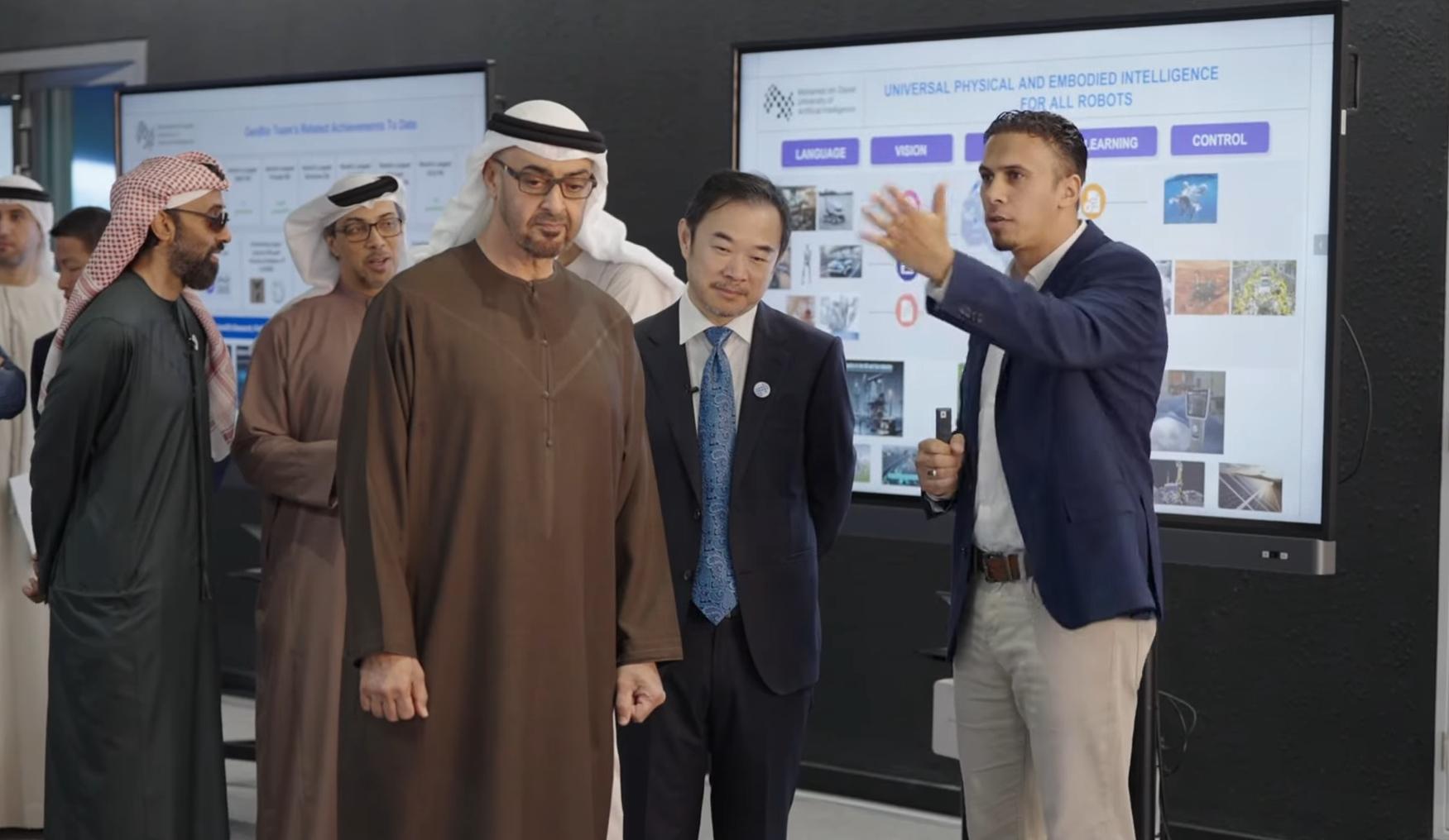 His Highness touring the AIRoCS lab